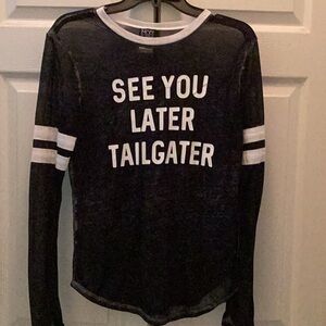 🏈 NWT Fun To Wear Size Small Unisex Long Sleeve Top 🏈Makes Perfect Gift 🏈